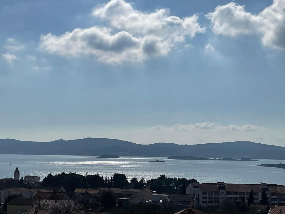 Sea Bay View Apartment - Appartement Avec Piscine Et Magnifique Vue Sur Mer Sveti Filip i Jakov Exterior photo